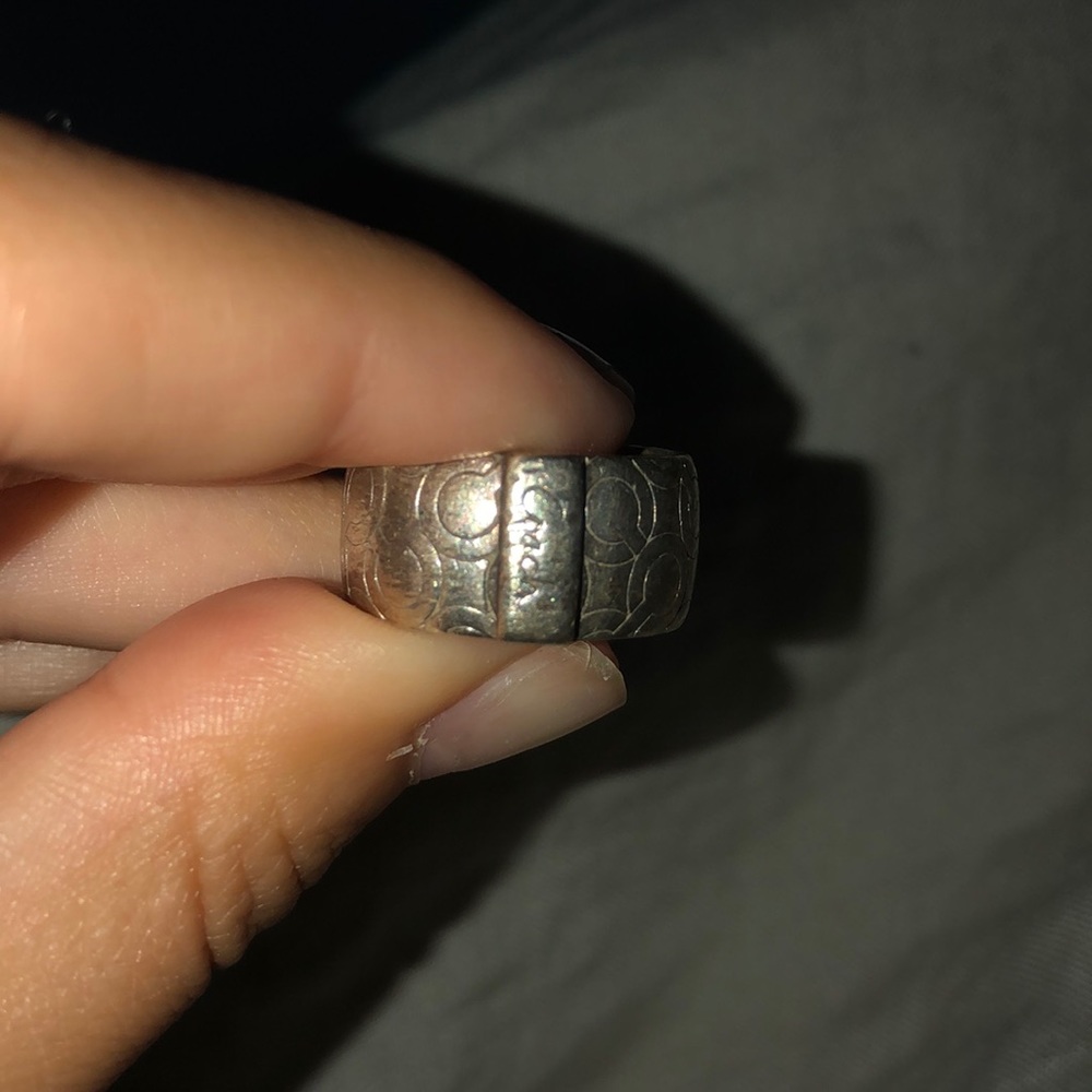 Coach ring - Picture 2 of 5
